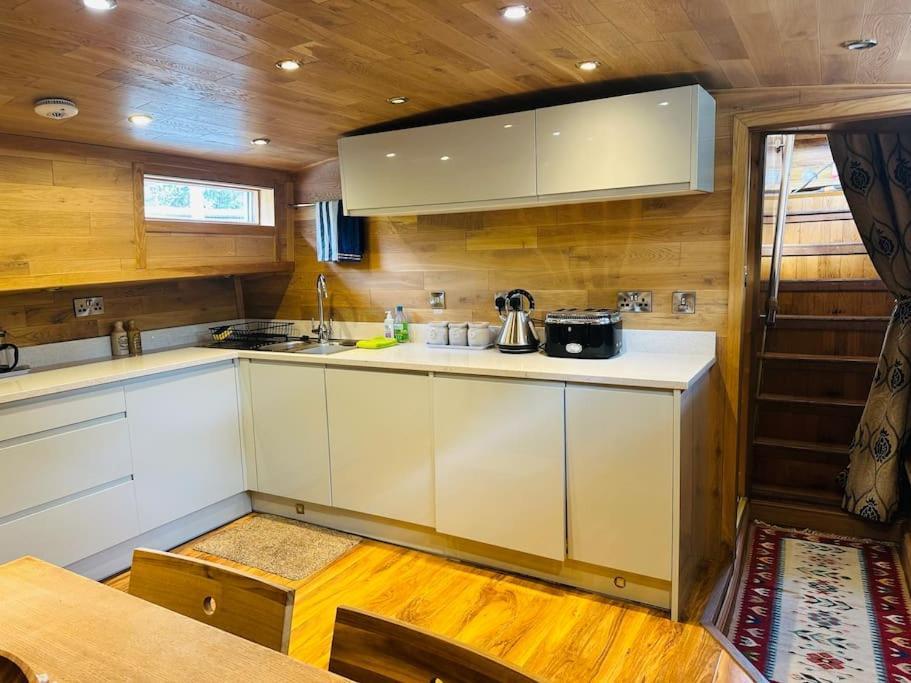 Unique Houseboat Experience I Central City Break York Dış mekan fotoğraf